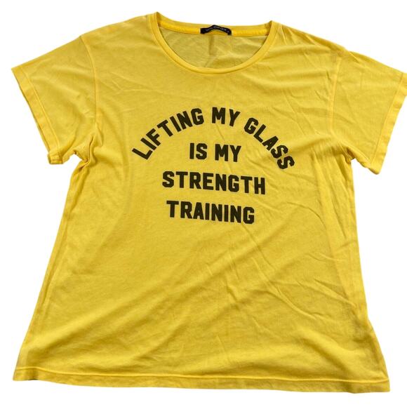 Wildfox T-shirt Medium Yellow Lifting My Glass Is My Strength Training - Picture 1 of 11